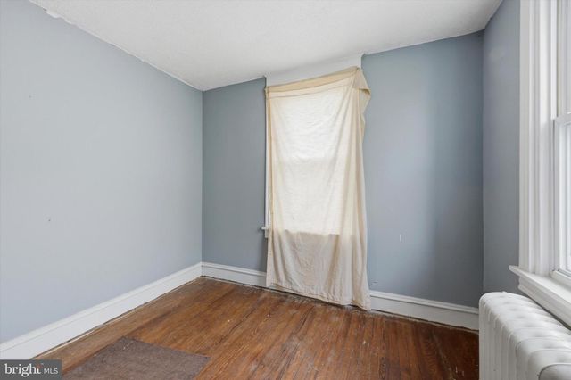 136 E PROVIDENCE RD, Yeadon, PA 19050