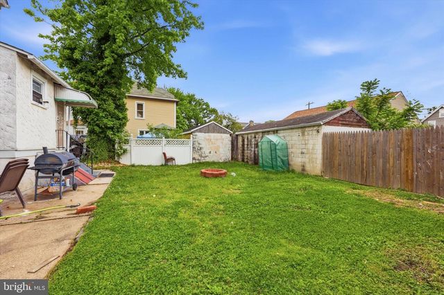 136 E PROVIDENCE RD, Yeadon, PA 19050