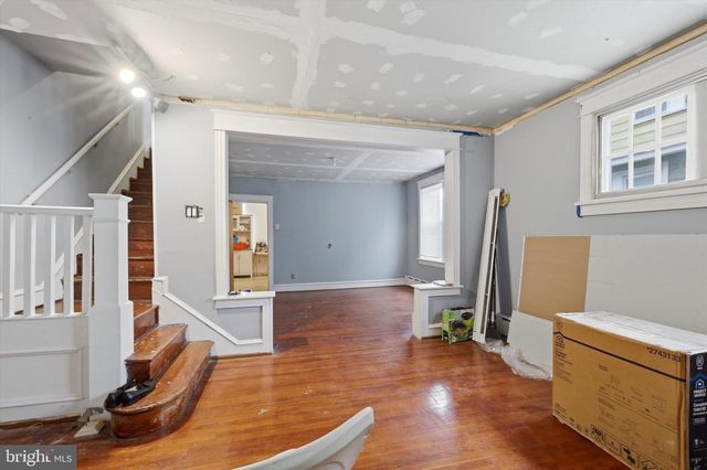 136 E PROVIDENCE RD, Yeadon, PA 19050