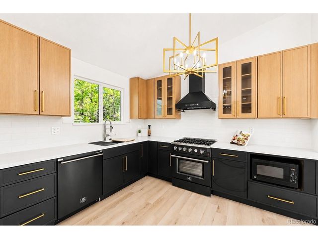 13674 Plaster Cir, Broomfield, CO 80023