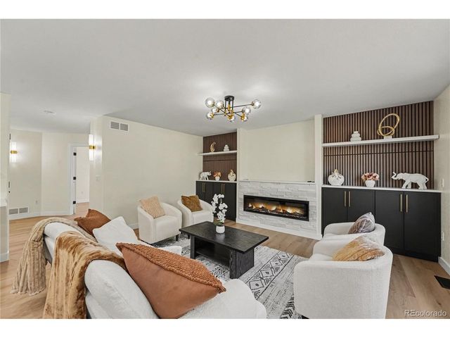 13674 Plaster Cir, Broomfield, CO 80023