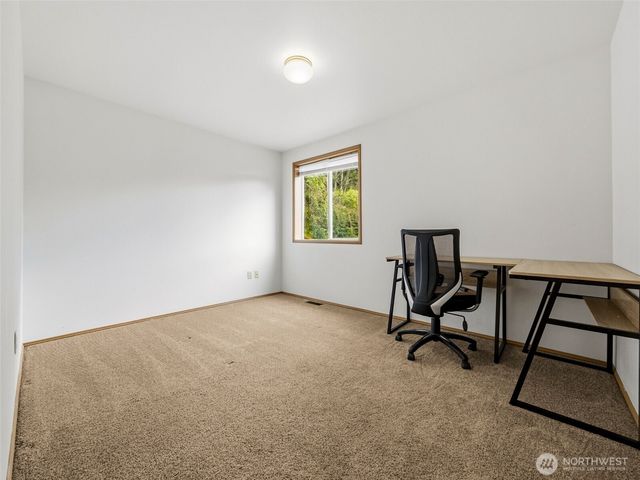 8816 188th Avenue E, Bonney Lake, WA 98391