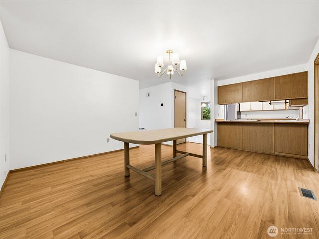 8816 188th Avenue E, Bonney Lake, WA 98391
