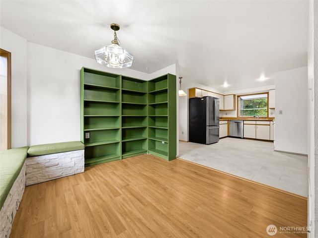 8816 188th Avenue E, Bonney Lake, WA 98391