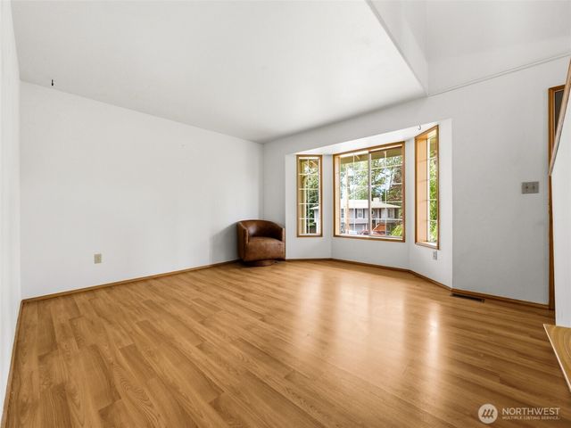 8816 188th Avenue E, Bonney Lake, WA 98391