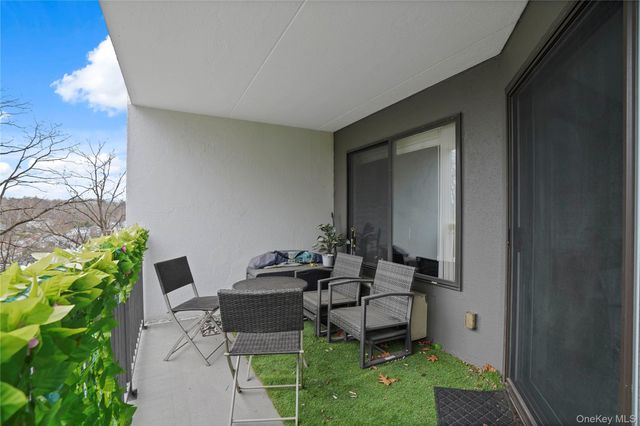 500 High Point Drive 211, Hartsdale, NY 10530