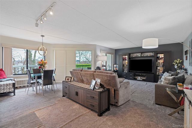 500 High Point Drive 211, Hartsdale, NY 10530