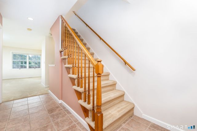 803 Holly Hill Drive 803, Rocky Hill, CT 06067