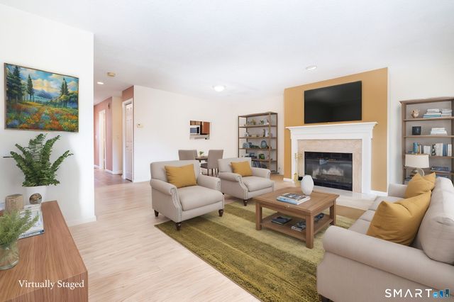 803 Holly Hill Drive 803, Rocky Hill, CT 06067