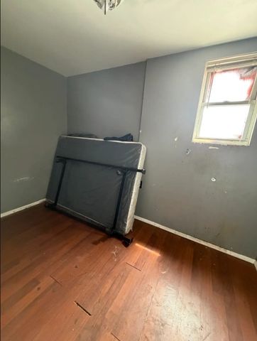 3935 S Kedzie Avenue, Chicago, IL 60632