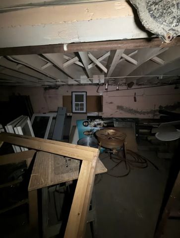 3935 S Kedzie Avenue, Chicago, IL 60632