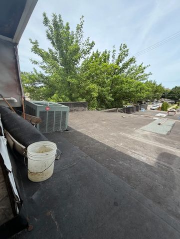 3935 S Kedzie Avenue, Chicago, IL 60632