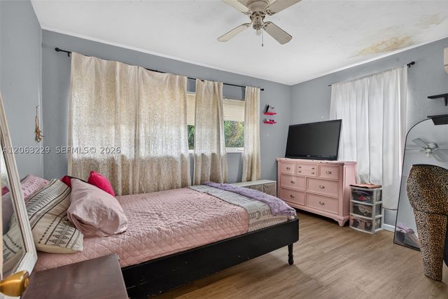 732 NW 18th St, Fort Lauderdale, FL 33311