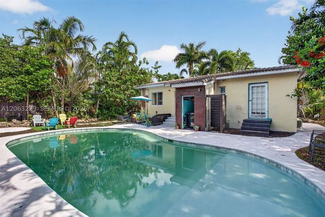 732 NW 18th St, Fort Lauderdale, FL 33311