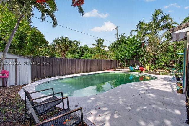 732 NW 18th St, Fort Lauderdale, FL 33311