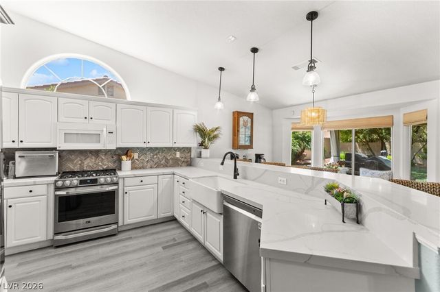 5120 Cold River Avenue, Las Vegas, NV 89130