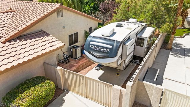 5120 Cold River Avenue, Las Vegas, NV 89130
