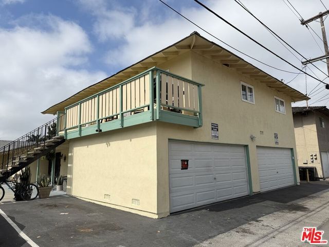 7571 Amazon Drive, Huntington Beach, CA 92647