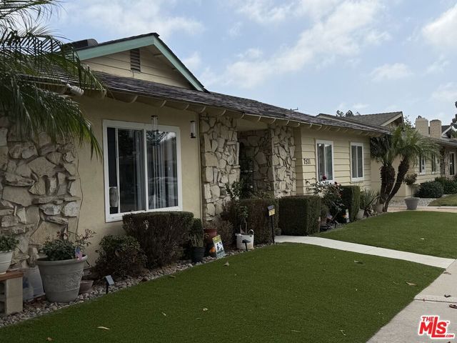 7571 Amazon Drive, Huntington Beach, CA 92647