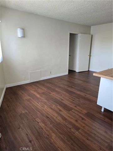8823 Ocean View, Whittier, CA 90605