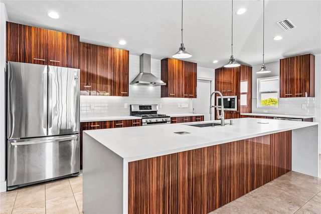 3454 YONGE AVENUE 79, Sarasota, FL 34235