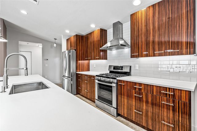 3454 YONGE AVENUE 79, Sarasota, FL 34235