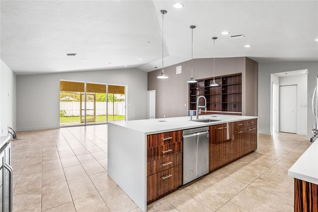 3454 YONGE AVENUE 79, Sarasota, FL 34235