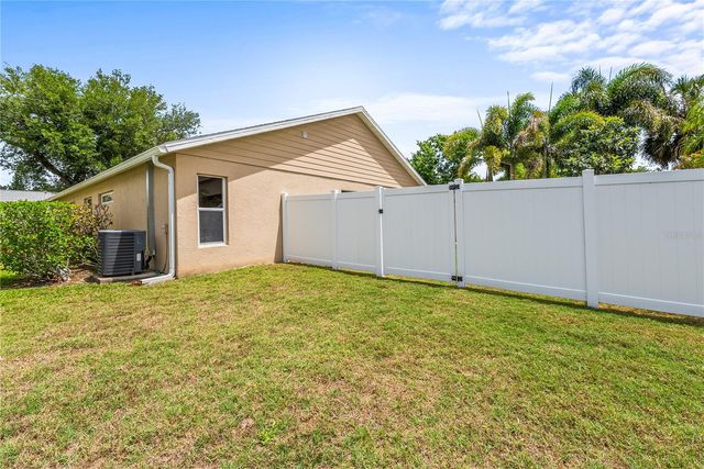 3454 YONGE AVENUE 79, Sarasota, FL 34235