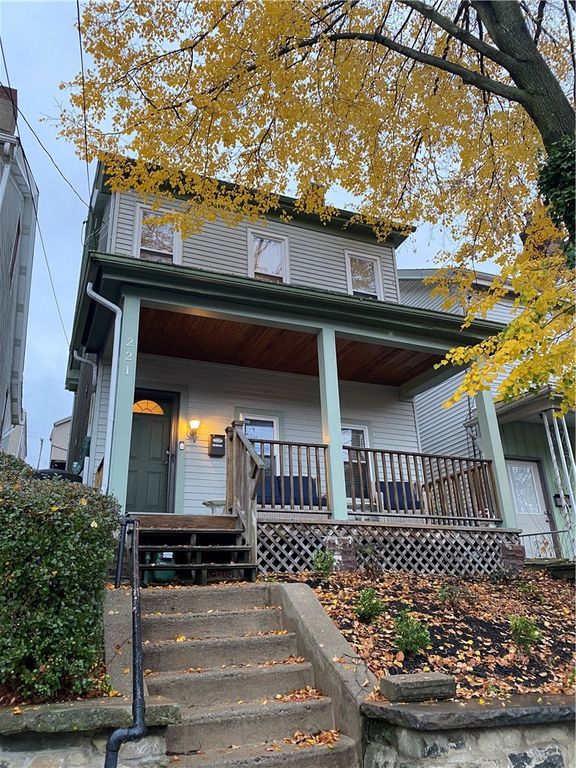 221 Ulysses St, Mt Washington, PA 15211