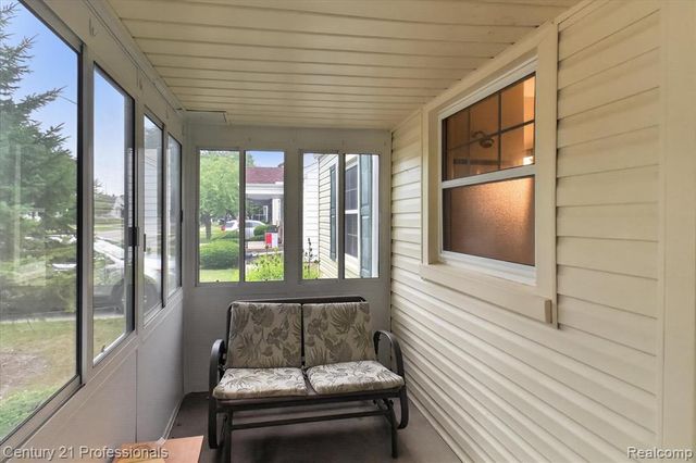 9924 Nathaline, Redford, MI 48239