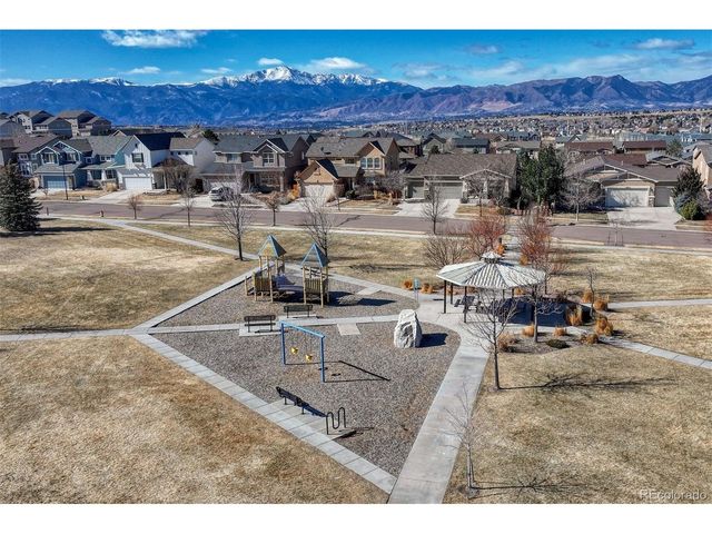 8113 Mount Hope Dr, Colorado Springs, CO 80924