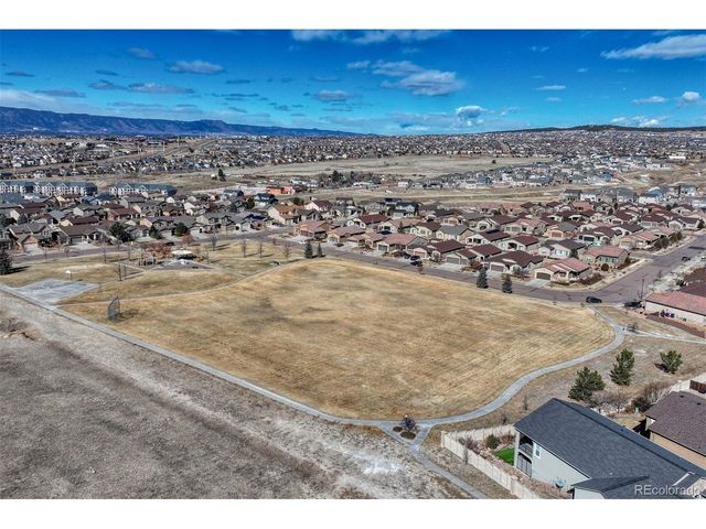 8113 Mount Hope Dr, Colorado Springs, CO 80924