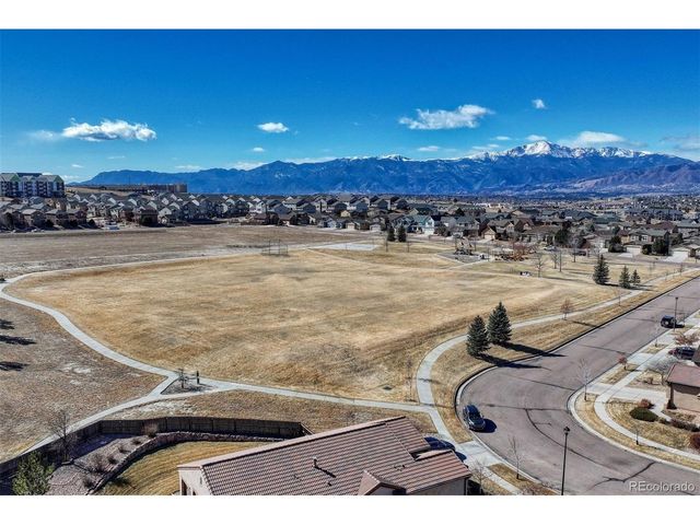 8113 Mount Hope Dr, Colorado Springs, CO 80924