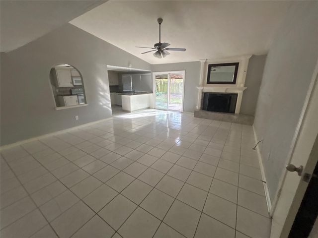 2107 Fall Meadow Drive, Missouri City, TX 77459