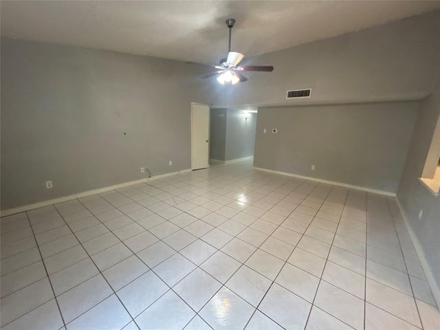 2107 Fall Meadow Drive, Missouri City, TX 77459