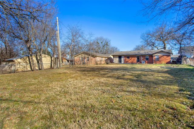 162 N Imperial Drive, Denison, TX 75020