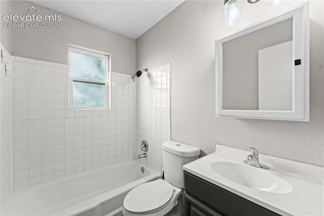 1120 Maxwell Street, Colorado Springs, CO 80906