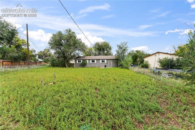 1120 Maxwell Street, Colorado Springs, CO 80906