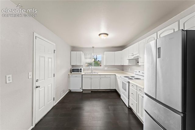 1120 Maxwell Street, Colorado Springs, CO 80906