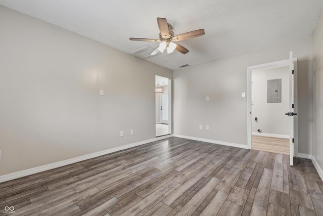9 Wally Court, Beech Grove, IN 46107