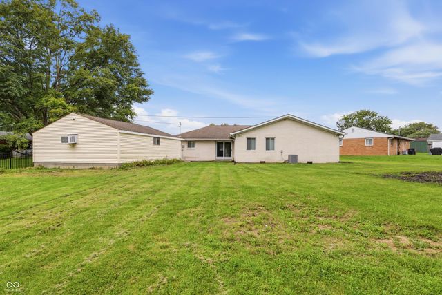 9 Wally Court, Beech Grove, IN 46107