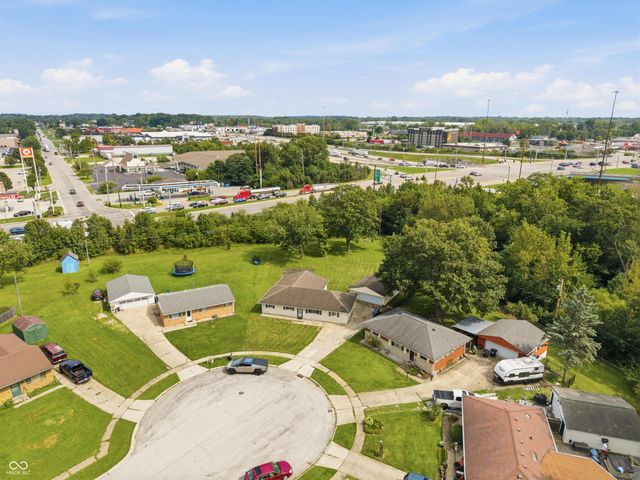 9 Wally Court, Beech Grove, IN 46107
