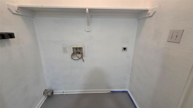 11806 E Galwan Circle, Houston, TX 77070