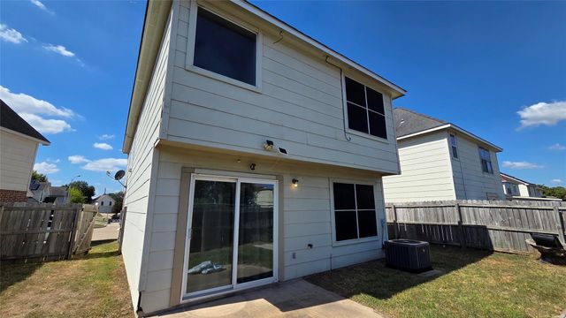 11806 E Galwan Circle, Houston, TX 77070