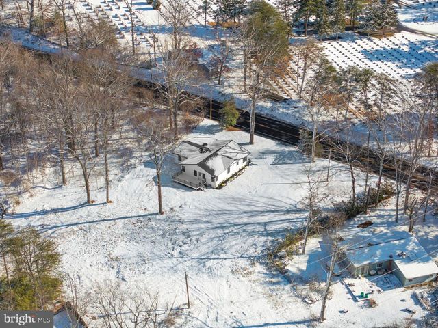 239 LOWER LANDING RD, Blackwood, NJ 08012