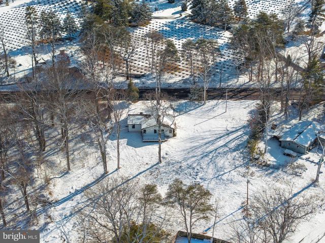 239 LOWER LANDING RD, Blackwood, NJ 08012