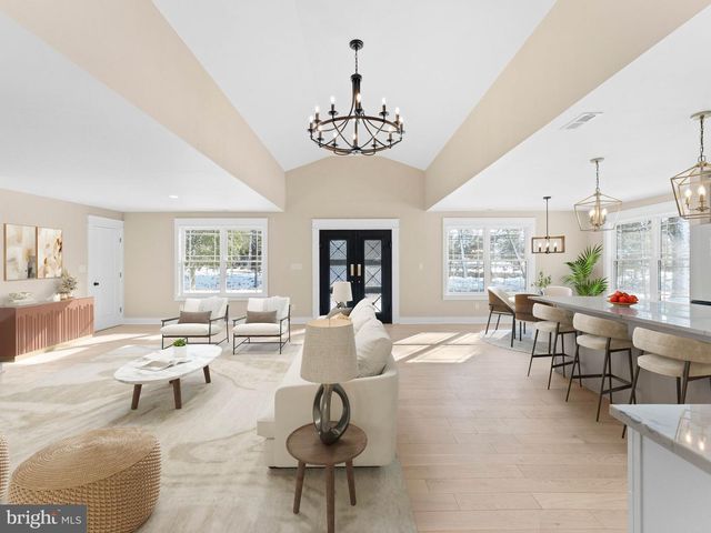 239 LOWER LANDING RD, Blackwood, NJ 08012