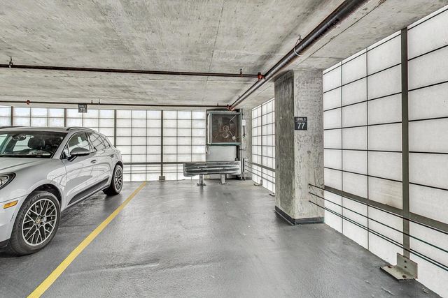 757 N Orleans Street 1203, Chicago, IL 60654