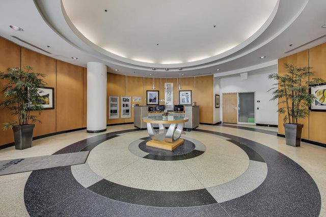 757 N Orleans Street 1203, Chicago, IL 60654