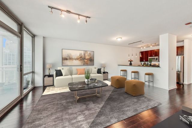 757 N Orleans Street 1203, Chicago, IL 60654